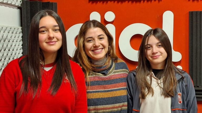 Bárbara Baron, Carolina Amodeo y Anna Glanz, invitaron a la Peña «Un mate y arranco»