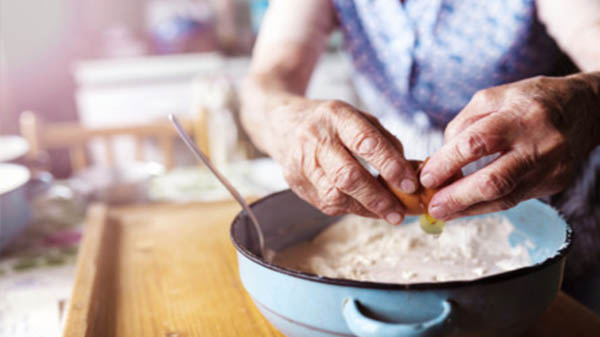 Invitan a los adultos mayores a presentar recetas tradicionales