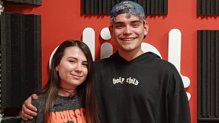 Uriel Cuello y Paula Alaniz, estudiantes de Psicología