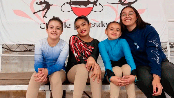 Patinadoras del Club de Pescadores subieron al podio en el Torneo del Sol