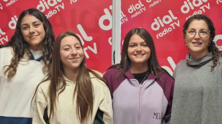 Belén Vogot, Paloma Nuñez, Malena Funes y Cecilia Viscio del Centro Polivalente de Arte. Día de la danza