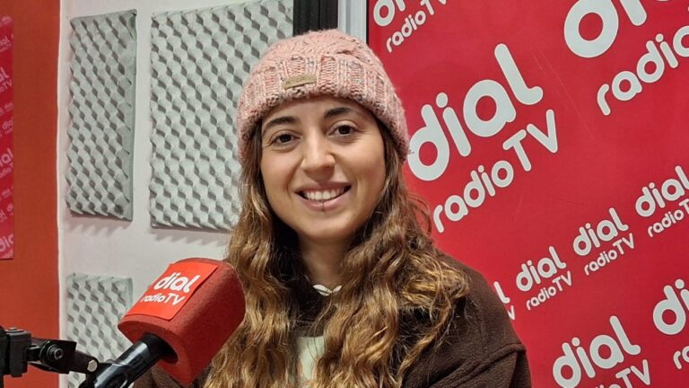 Agustina Bozzano, Profesora de Yoga, y su  espacio #RespiremosJuntos