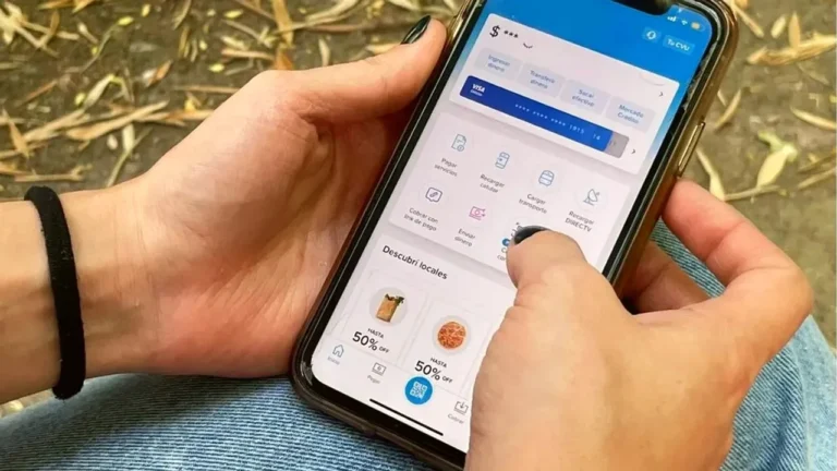 Chau a la plata prestada entre familiares y amigos: «¿Me transferís?»