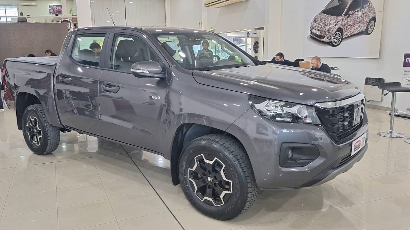 Lorenzo Fiat presentó la nueva TITANO, la pick up de la marca