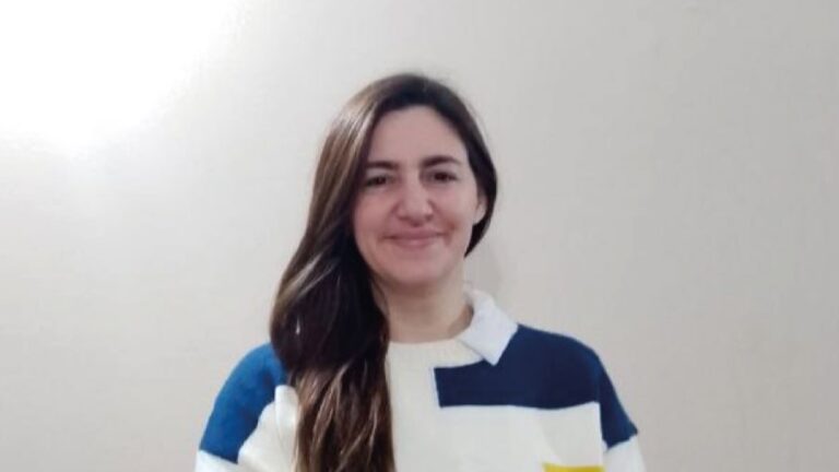 Romina Dayenoff, integrante de la organización, Expo Feria de Emprendedores