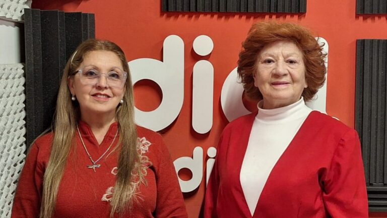 Aida Fresia y Adela Cornejo, integrantes de la Asociación Años Dorados