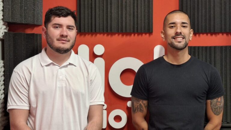 Franco Pardo y Ramiro Pastran, asesores comerciales de Fiat Lorenzo