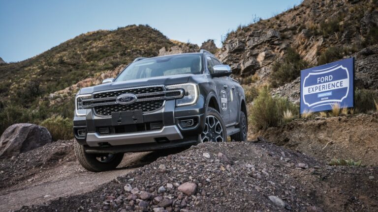 Eber Ortíz – JC Lorenzo-Experience Ford Ranger y Maverick