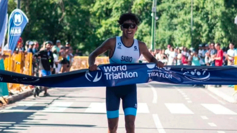 El sanrafaelino Faustino Sabio ganó el Triatlón Vendimia 2026
