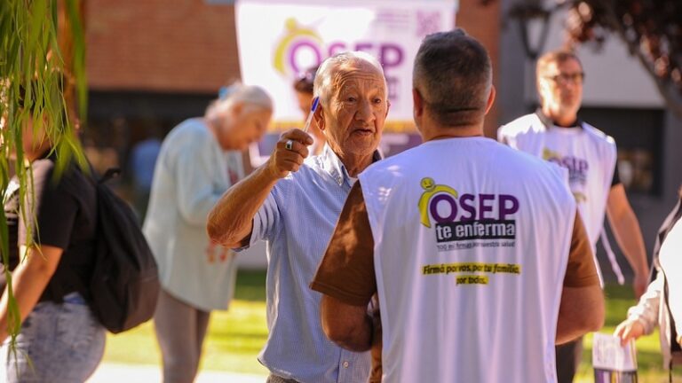 Siguen juntando firmas por la “falta de respuestas» de OSEP