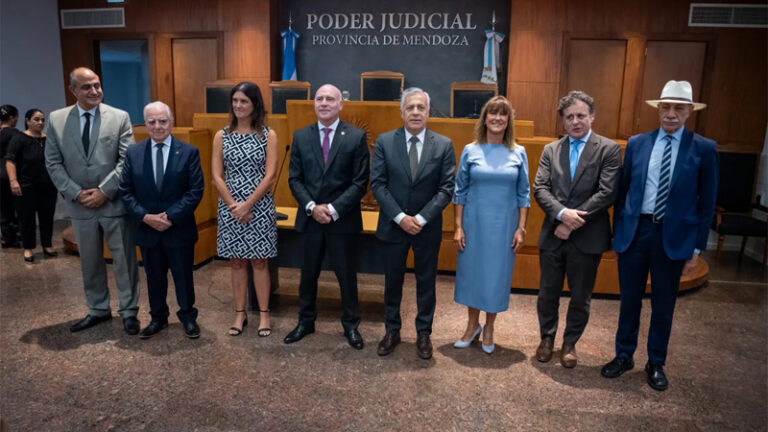 La corte definirá si 30 mil mendocinos endeudados pierden sus autos