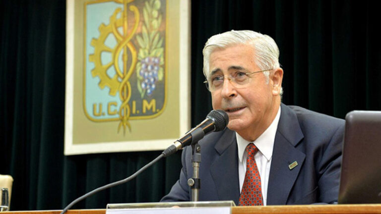 “La industria vitivinícola la está pasado muy mal”