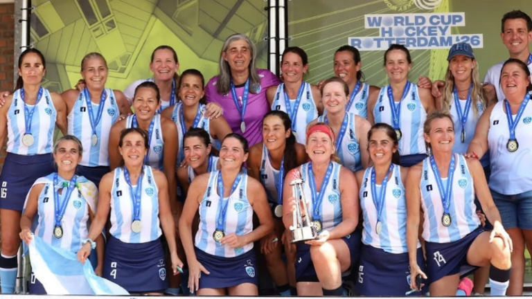 Las Leonas +50 se consagraron bicampeonas del mundo