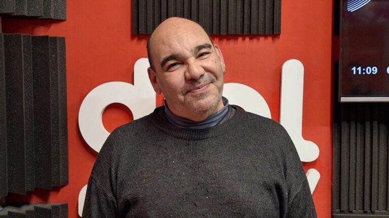 Profesor Jorge Martínez en «No está muerto quien pelea»