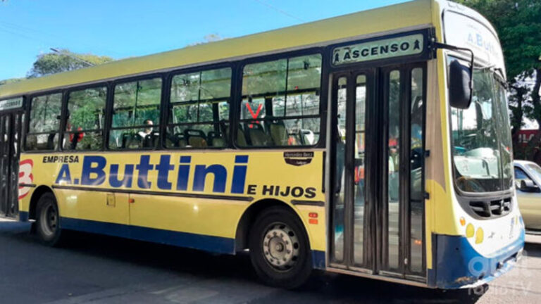 Piden instalar pantallas informativas en los colectivos