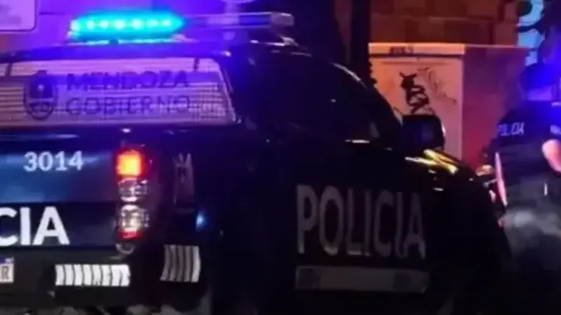 Un joven perdió la vida al caerse de un balcón